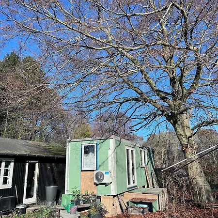 Tiny House In A Large Garden Close To Copenhagen Apartment *