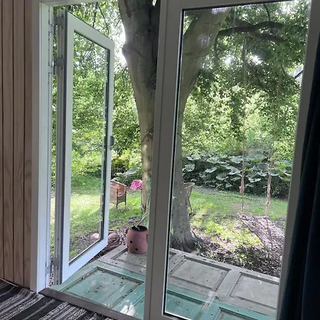 Tiny House In A Large Garden Close To Copenhagen *